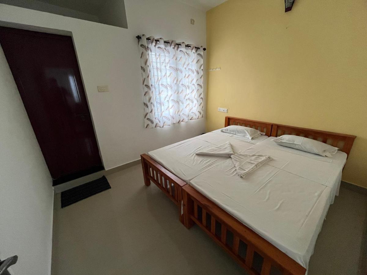 Segundo Home Kochi Екстер'єр фото