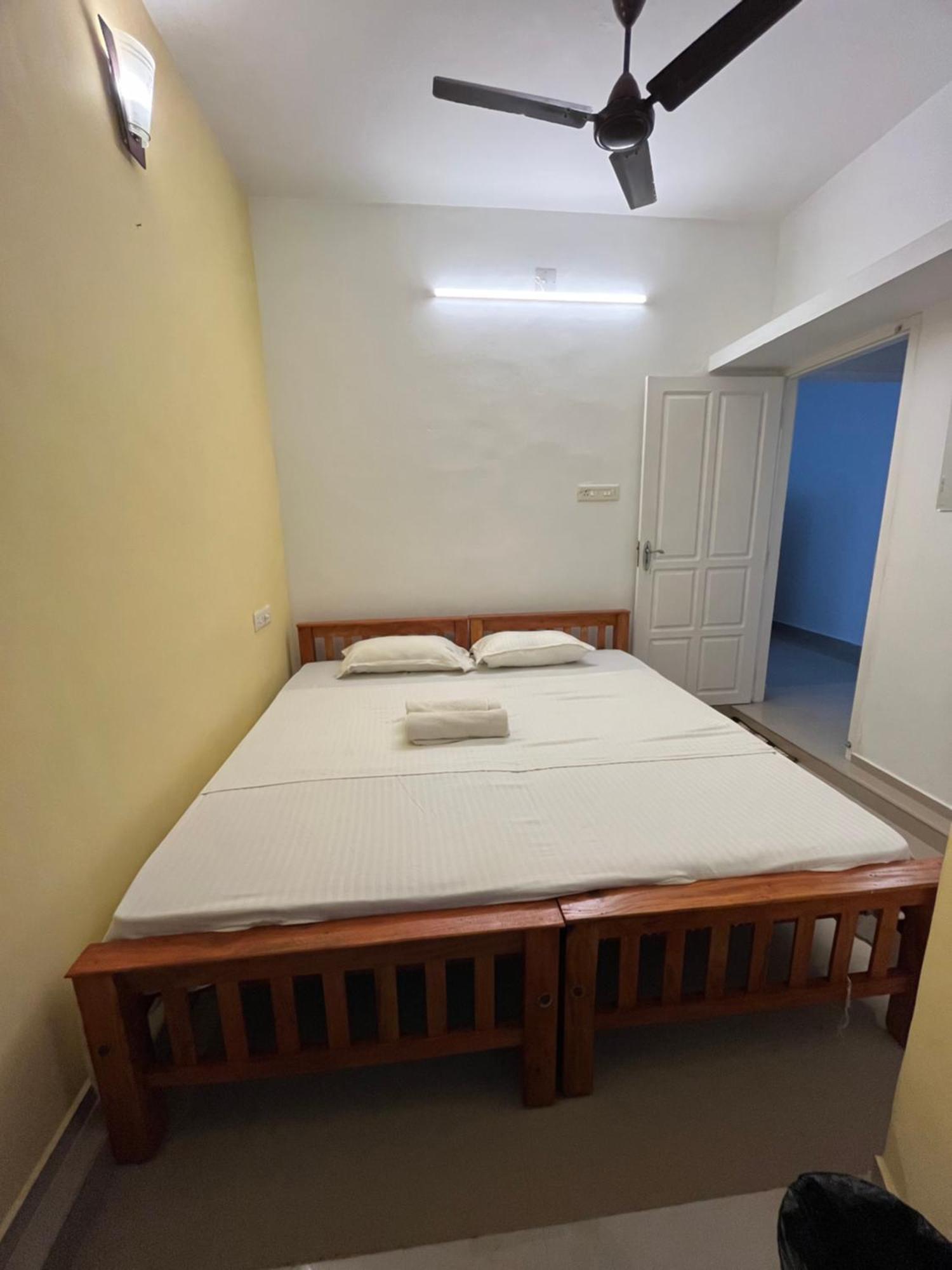 Segundo Home Kochi Екстер'єр фото