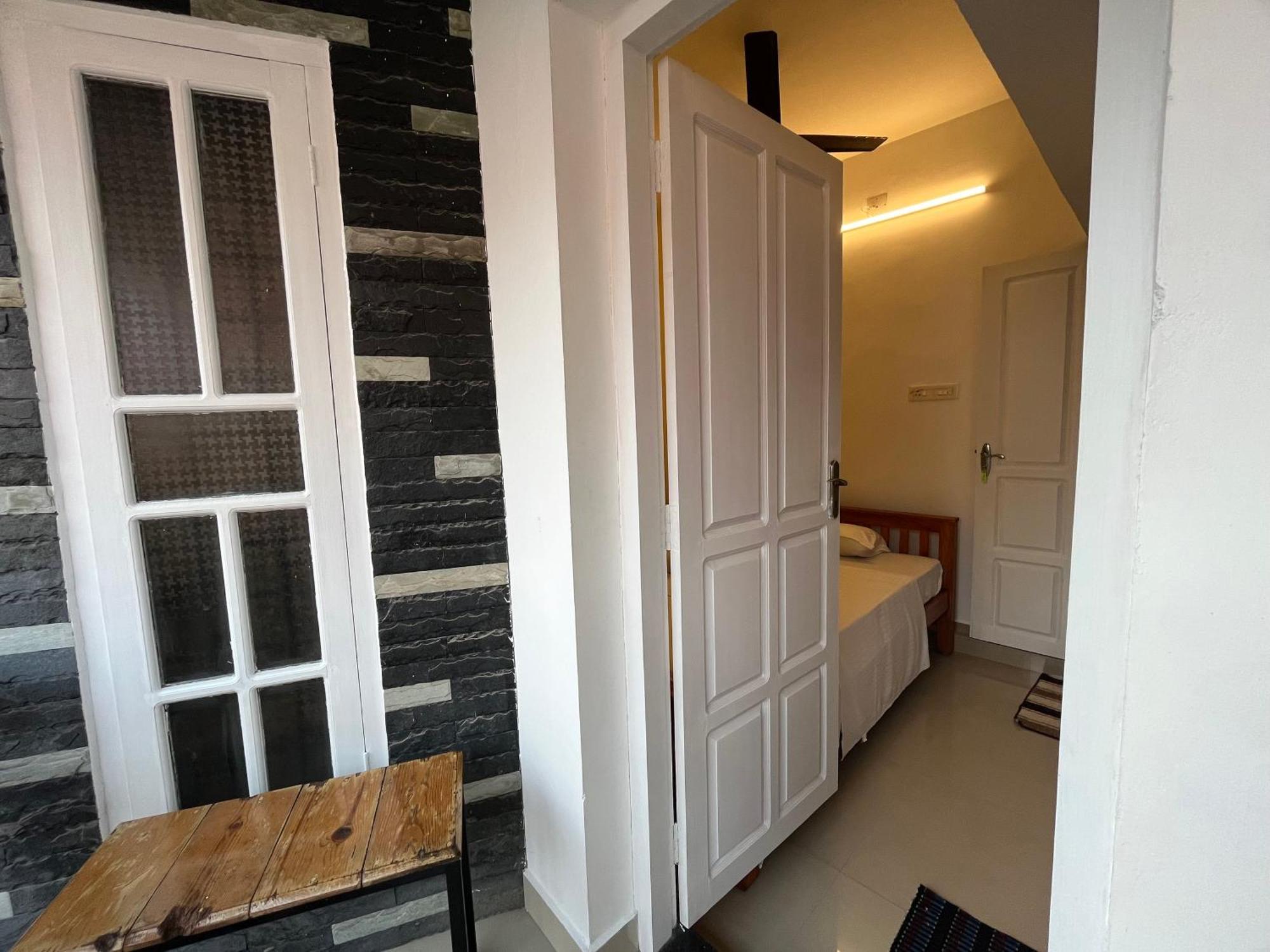 Segundo Home Kochi Екстер'єр фото